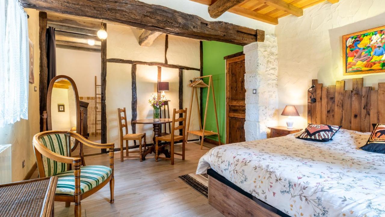 La Maison De Yuka Plieux Buitenkant foto