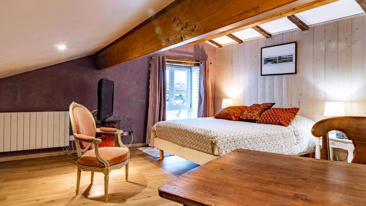 La Maison De Yuka Plieux Buitenkant foto