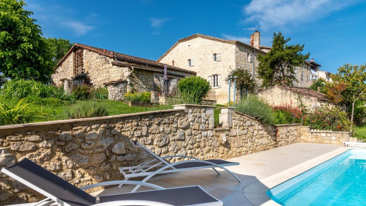 La Maison De Yuka Plieux Buitenkant foto
